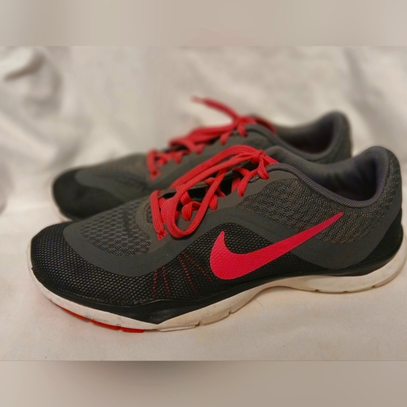 Nike Shoes - Nike Training Flex TR 6 Women's Grey and Pink Running Sneakers Size 7